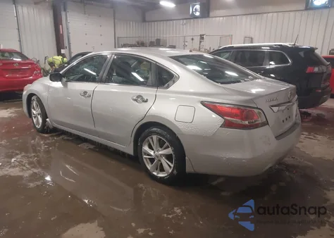 2014 Nissan Altima 2.5 Sv z USA, uszkodzony, nr VIN 1N4AL3AP3EC133906